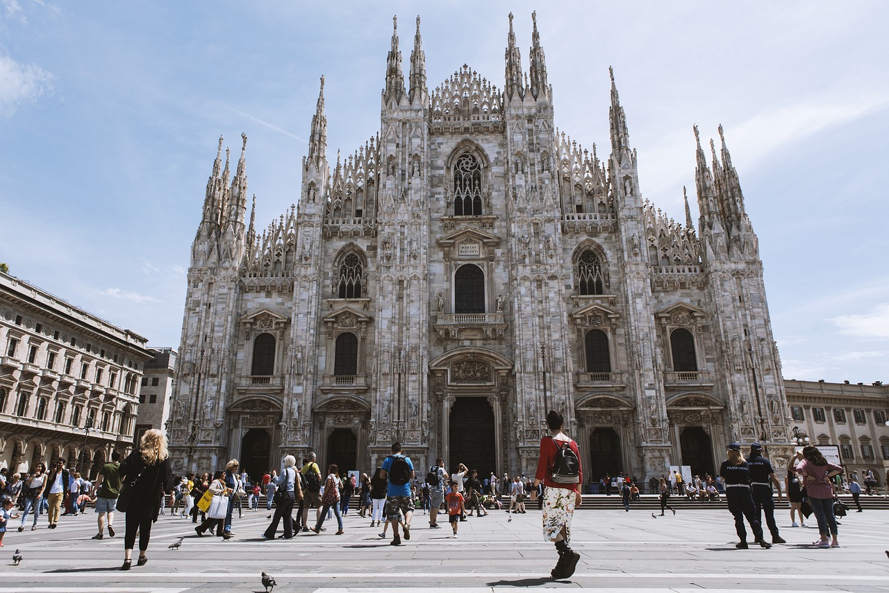 Agenzia del Farmaco oggi si decide Milano in pole