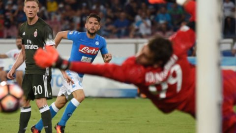 Napoli-Milan não é para o Scudetto, mas continua sendo uma grande partida