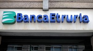 Ingresso filiale Banca Etruria