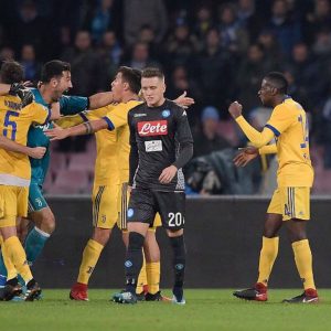 La Juve sbanca Napoli: è la vendetta di Higuain e un segnale per lo scudetto