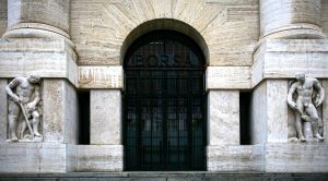 Borsa di Milano, Ingresso di Palazzo Mezzanotte