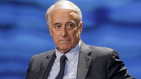 Pisapia si ritira: “Impossibile confronto con Pd”