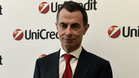 Fineco: Unicredit vende il 17% sul mercato e prepara l’addio