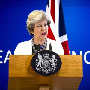 Brexit, ultimatum Ue a May: 48 ore per chiudere l’accordo