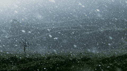 Meteo, maltempo: pioggia, neve e vento in mezza Italia
