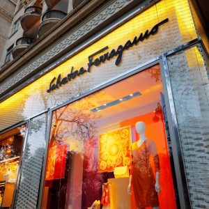 Фондовая биржа: Ferragamo работает, Prysmian терпит крах