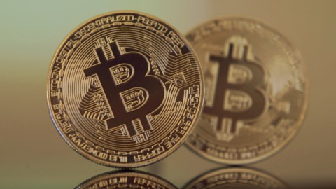 Bitcoin & Co nell’abisso: 2018 da incubo per le criptovalute