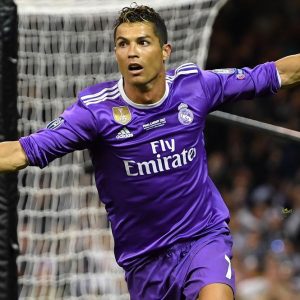 Real Madrid-Barcellona: sfida tra calcio, soldi e potere