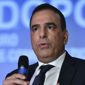 Telecom Italia: tra Genish e il cda tregua provvisoria