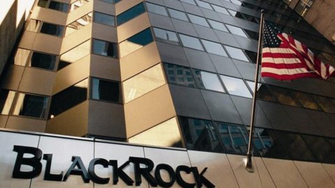 BlackRock: calano utili e ricavi, ma crescono gli asset gestiti