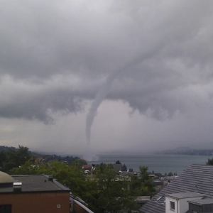 La tempesta Eleanor si abbatte sull’Europa: caos voli