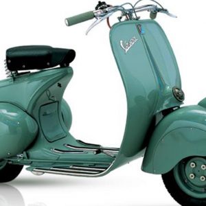 Vespa dalam sejarah dan karya seni dipajang di Biella