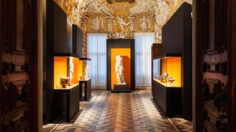 इंटेसा सानपाओलो: विसेंज़ा में गैलरी डी 'इटालिया में प्रदर्शनी "प्राचीन ग्रीस में प्रलोभन, मिथक और कला"