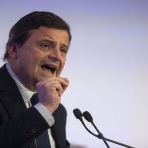 Ilva, Piombino ve Alitalia: Calenda'nın yanan dosyaları