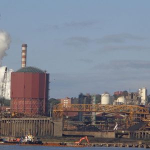 Aço, cabo de alta tensão: todas as manobras em andamento