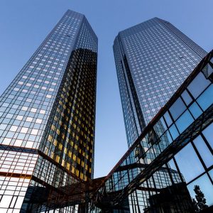 Deutsche Bank-Commerz: titoli in rally dopo conferme su fusione