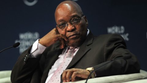 Sudafrica e scandali: il presidente Zuma si dimette