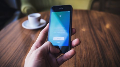 Twitter: primo trimestre in utile, il titolo vola a Wall Street (+26%)