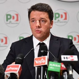 Renzi istifa etti ama yeniden başladı: "Pd muhalefette, karışıklık veya ateş yok"