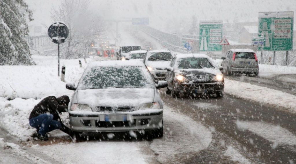 Neve su autostrada
