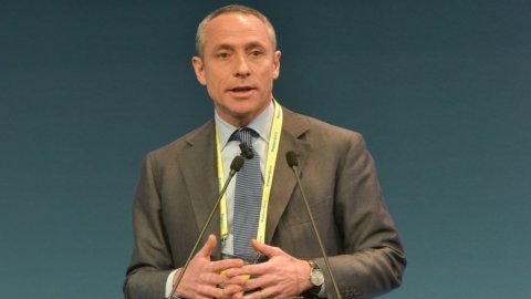 Poste, assemblea: Del Fante conferma dividendo e core business