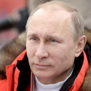 Rusia, Putin triunfa y desafía a Occidente