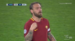 Daniele De Rossi dopo aver segnato il rigore