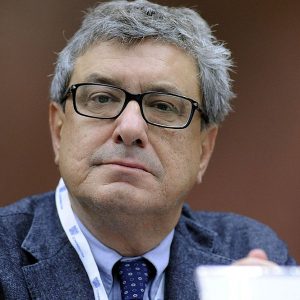 Viești: „Sudul este în afara agendei politice, dar repararea Italiei este esențială”