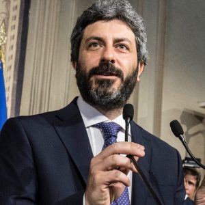 Mattarella a Fico: esplora un’intesa M5S-Pd