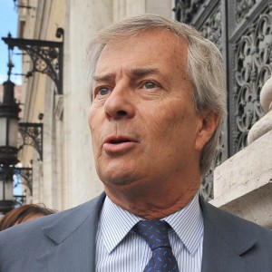 Bolloré indagato in Francia per corruzione