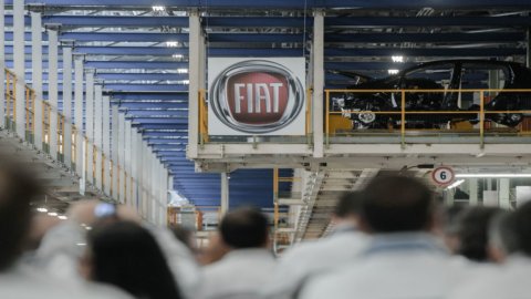 ACONTECE HOJE - Fiat, há 50 anos o histórico acordo sindical "5.8.71"