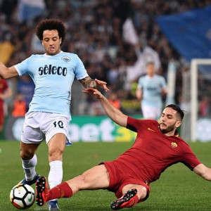 Lazio-Roma, derby senza gol ma sorpasso sull’Inter