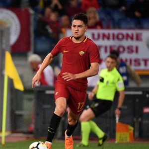 Roma dan Lazio menyalip Inter, Toro menghentikan Milan