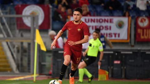 Roma dan Lazio menyalip Inter, Toro menghentikan Milan