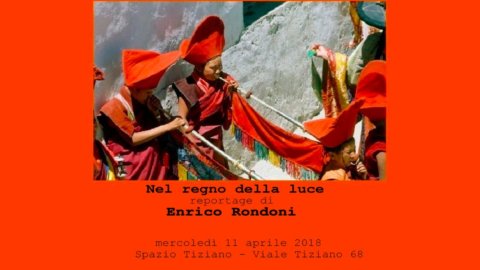 "En el reino de la luz", el reportaje de Enrico Rondoni en Roma