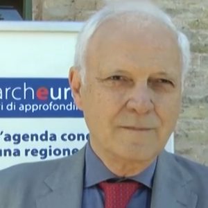 L’economista o è utile o non è vero economista: la lezione di Giorgio Fuà