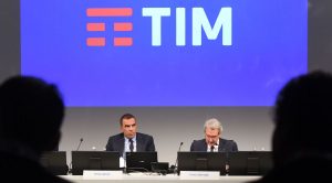 Amos Genish e Franco Benrabè all'assemblea azionisti Tim