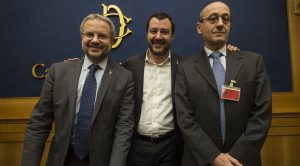 I leghisti Claudio Borghi, Matteo Salvini e Alberto Bagnai