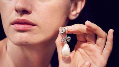 Great auctions, Sotheby's sells Marie Antoinette's jewels