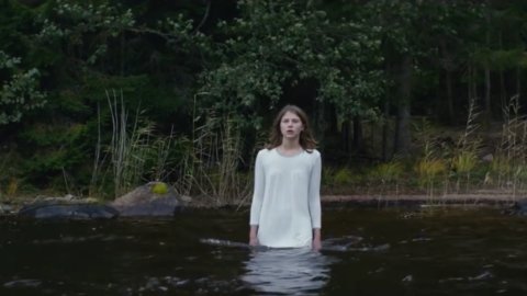 电影：《塞尔玛》，约阿希姆·特里尔 (Joachim Trier) 的斯堪的纳维亚惊悚片