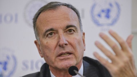 Frattini: "Migrantes y Rusia, la oportunidad está a fin de mes"