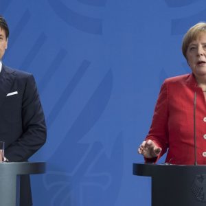 Merkel a Conte: “La bozza Ue sarà accantonata”