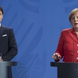 Merkel a Conte: "El borrador de la UE se archivará"