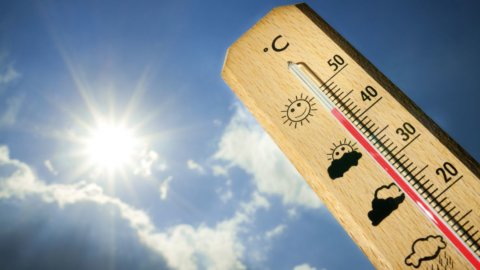 Meteo: weekend di sole, ma lunedì torna il caldo africano