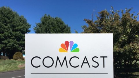 Comcast withdraws from the tender for 21th Century Fox and focuses on Sky