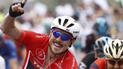 Tour: Degenkolb rinasce sul pavé, Porte si ritira