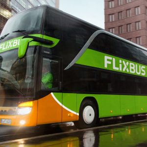 Flixbus sbarca in Uk e Portogallo ed esordisce in Africa