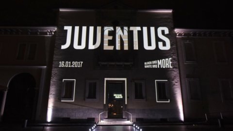 Fca chiude in rally, Ronaldo fa volare la Juve
