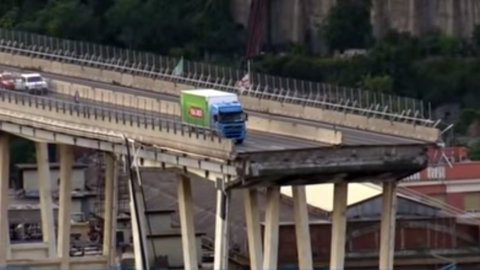 Gênes, Autostrade : oui à 500 millions et un nouveau pont mais non à Conte