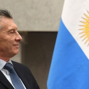 Argentina, pembatasan mata uang terhadap pelarian modal